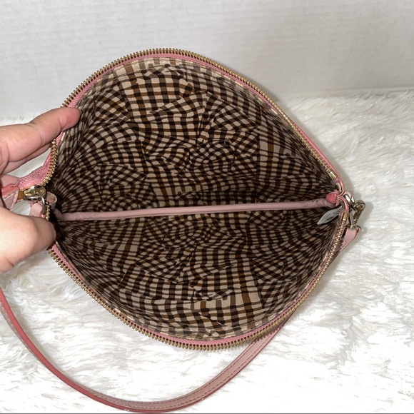 SOLD Authentic MCM Liz Removable Pouch - Picture 11 of 15